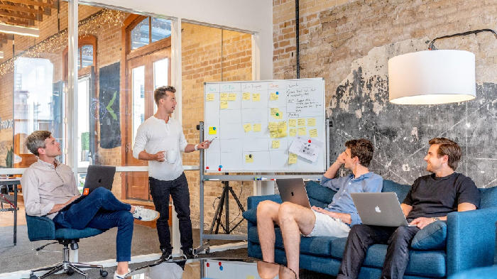 ¿Por qué jugar a emprender?